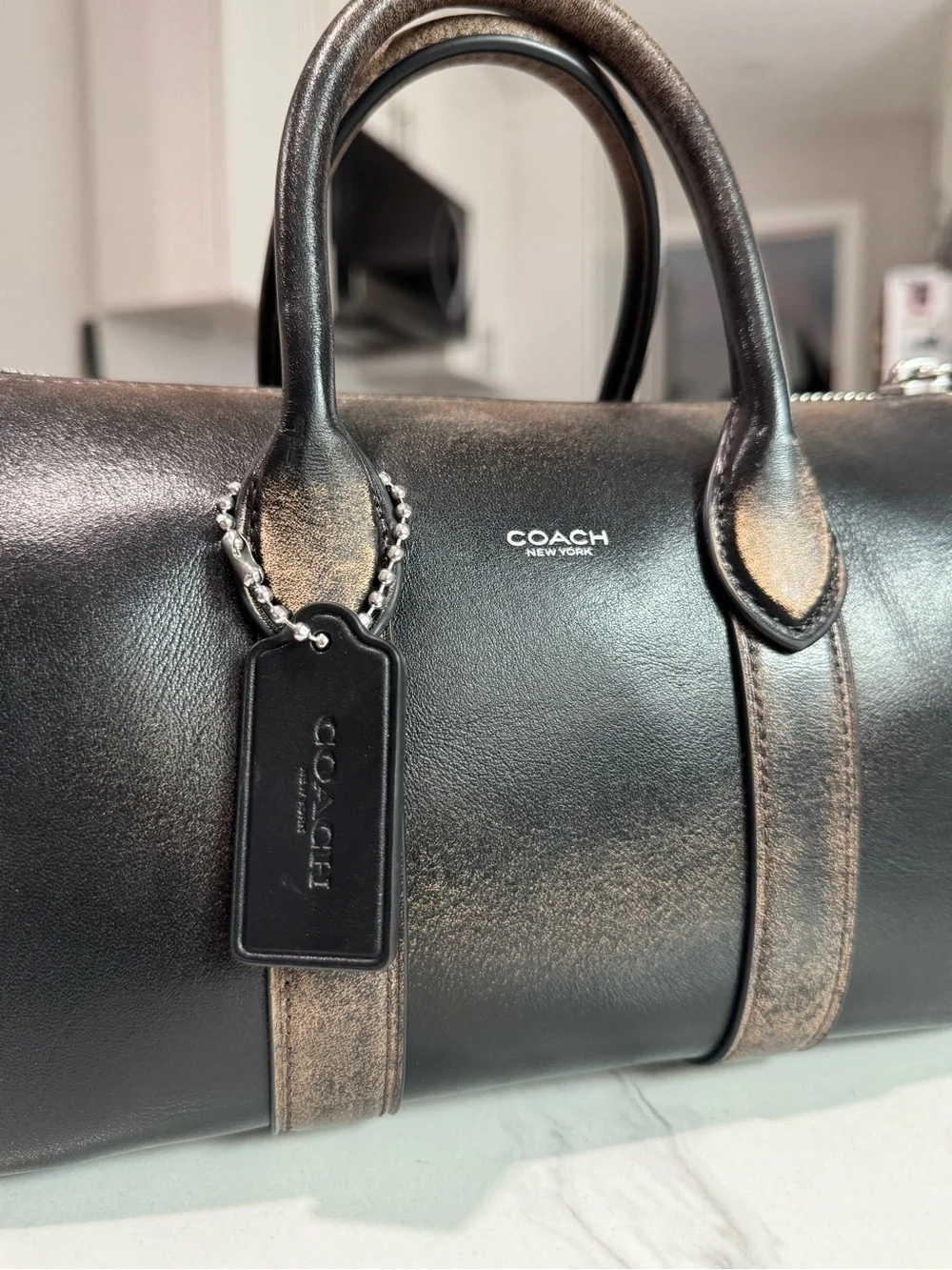 NWT - Coach - Compass 25 - Loved Leather - Picture 5 of 7